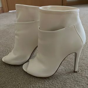 Chinese Laundry Kristin Cavallari White Heels